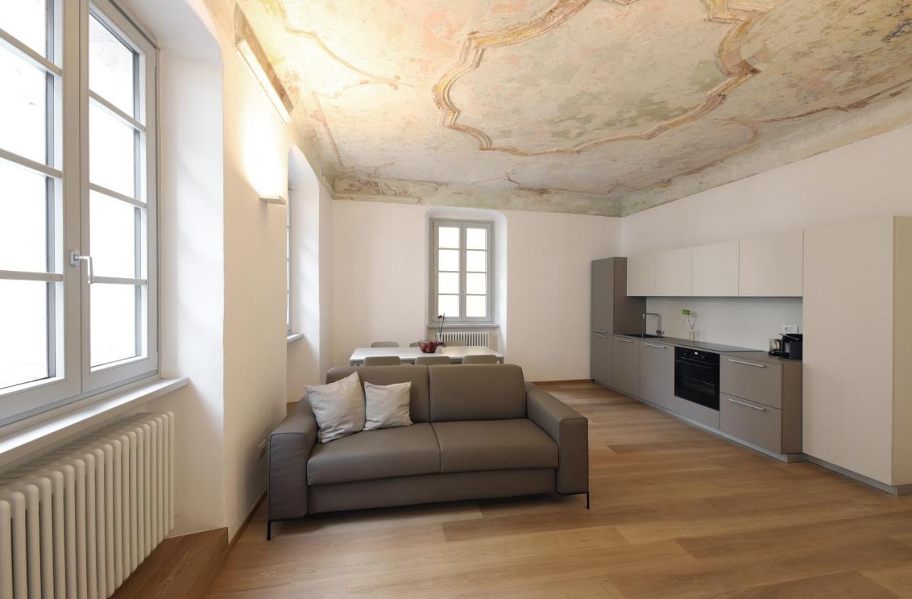 Ferienwohnung Palazzo Riccamboni Riva del Garda Exterior foto