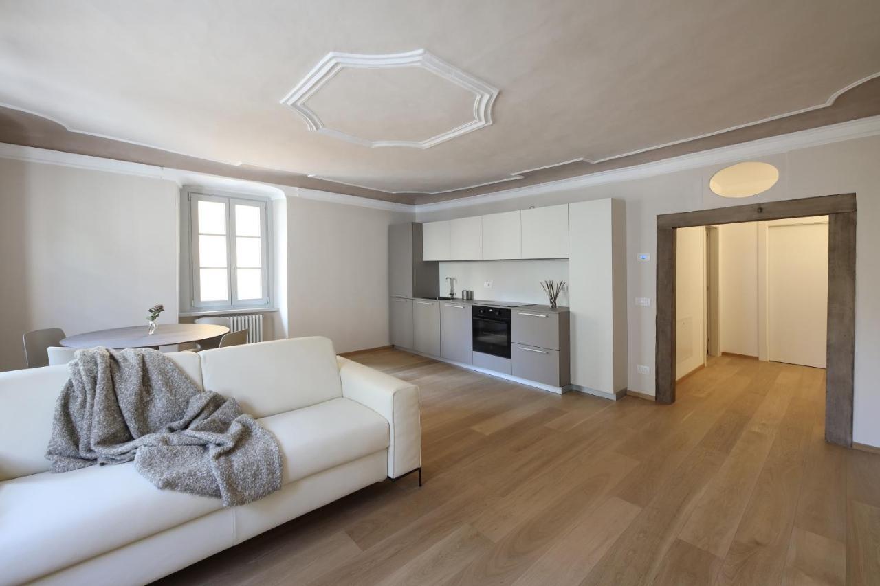 Ferienwohnung Palazzo Riccamboni Riva del Garda Exterior foto