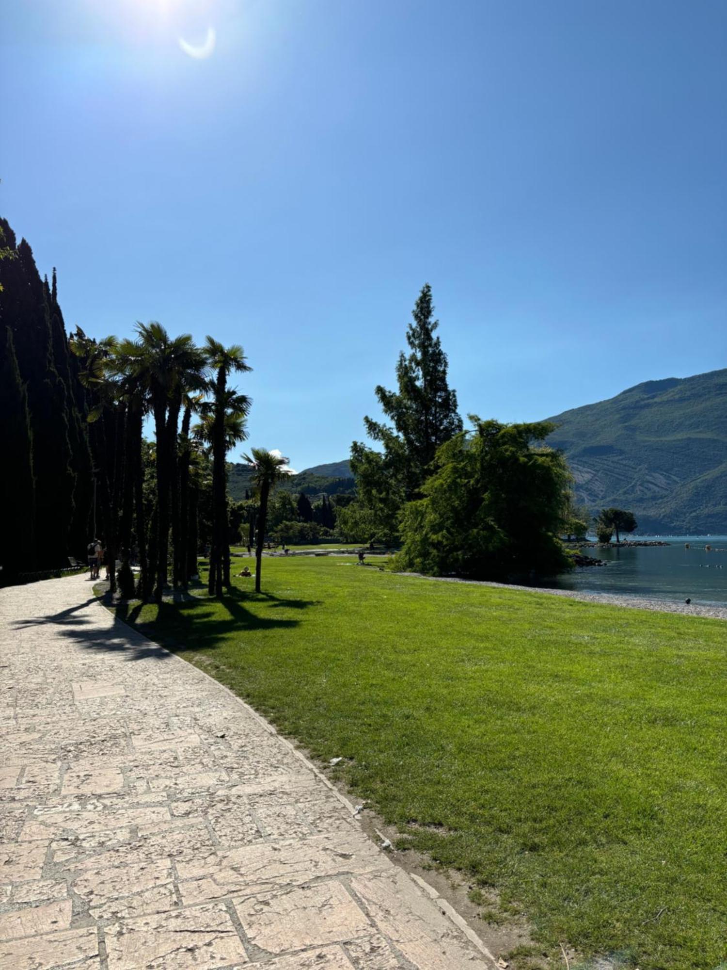 Ferienwohnung Palazzo Riccamboni Riva del Garda Exterior foto