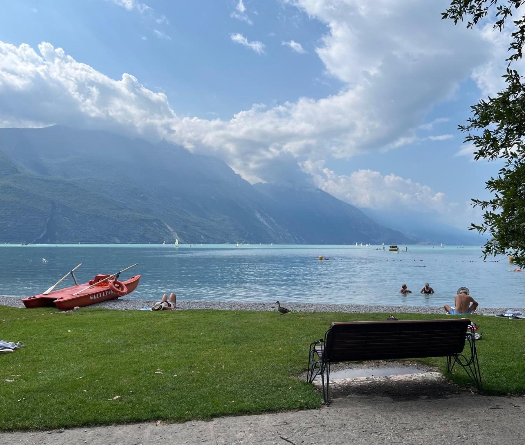Ferienwohnung Palazzo Riccamboni Riva del Garda Exterior foto