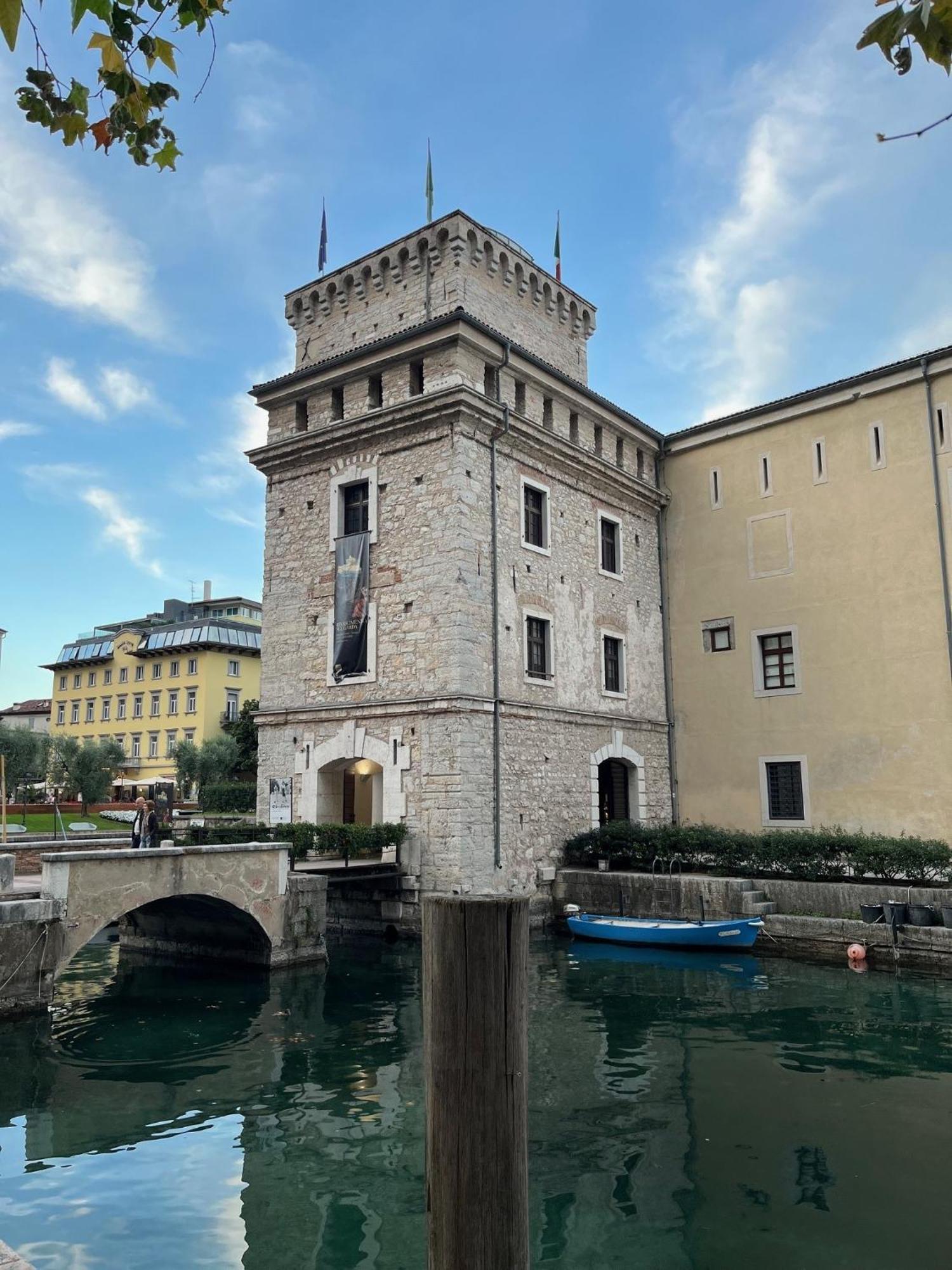 Ferienwohnung Palazzo Riccamboni Riva del Garda Exterior foto